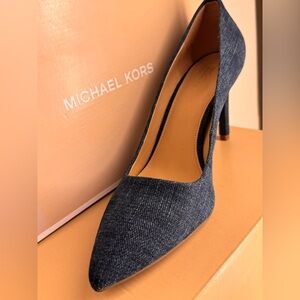 Michael Kors Pumps size 7.5